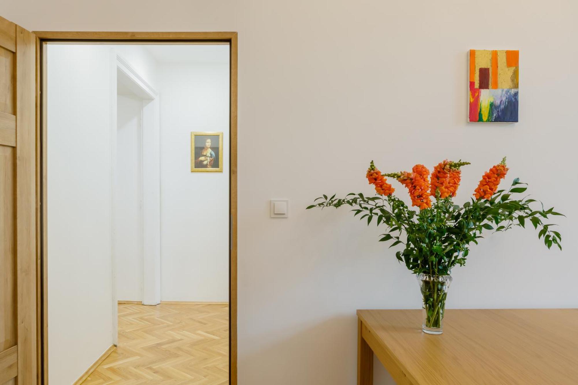 Ok Lux Apartments Красков Екстериор снимка
